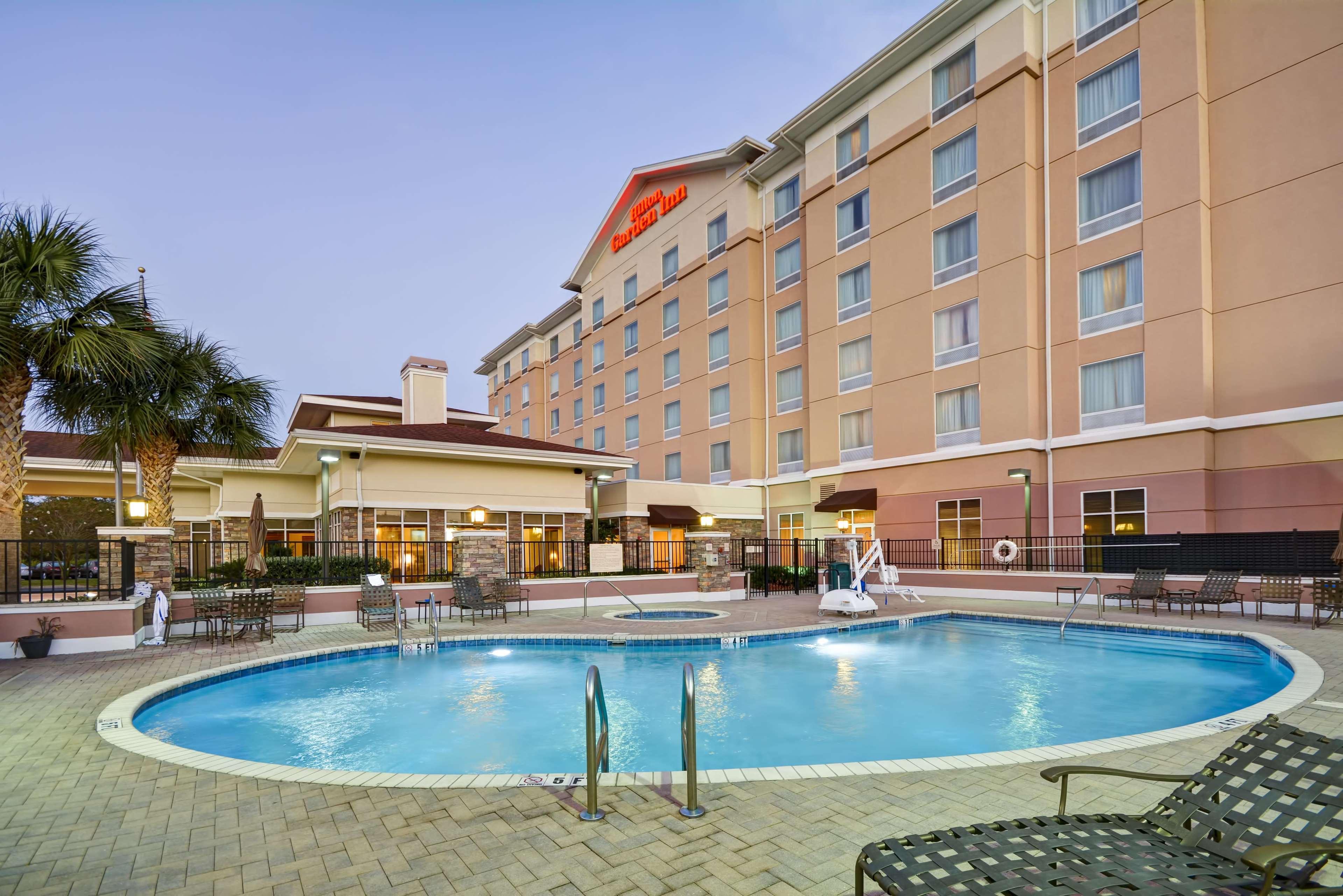 Hilton Garden Inn Tampa Riverview Brandon Buitenkant foto