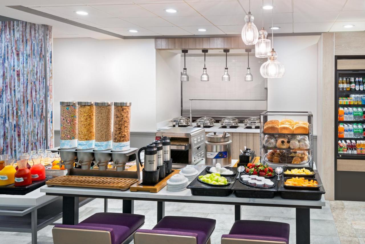 Hilton Garden Inn Tampa Riverview Brandon Buitenkant foto